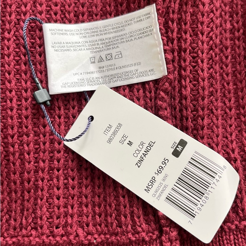 *NWT* GAP Women's Deep Burgundy Cardigan Sweater (Sz M) - Picture 9 of 9